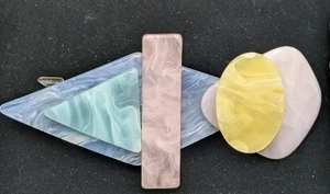 Vintage 80er Acryl/Kunststoff Pastell Geometrische Formen Haarspange - Bild 1 von 10