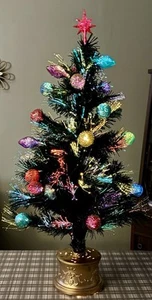 Vintage 33” Fiber Optic Christmas Tree Color Changing with Ornaments Base - Picture 1 of 4