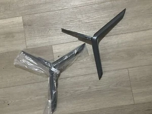 Samsung 85” T.V. Stand Legs BN96-50834D/BN96-50833M NEW!! OEM! - Picture 1 of 5