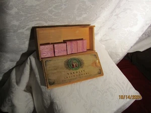 Sealed Yardley Lavendomeal Soap (4 Cubes) w/Wooden Box Made in UK - Picture 1 of 6