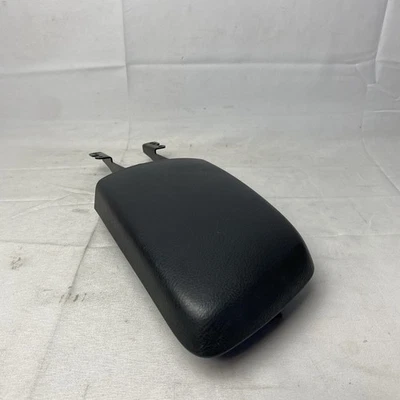 Toyota Yaris 2007-2011 sedán consola central tapa reposabrazos cubierta superior plástico negro Foto 1 de 4