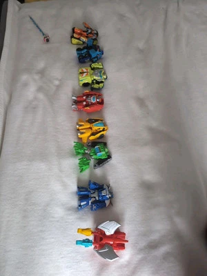 Playskool Heroes Transformers Rescue Bots Bundle Heatwave Bumblebee , Boulder - Image 1 of 4