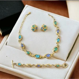 Trifari Signed Jelly Belly Lucite Blue Green Aqua Fish Necklace Bracelet Earring - Picture 1 of 12