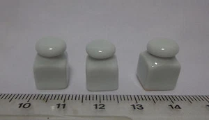 3 tarros cuadrados de cerámica escala 1:12 (M)  - Imagen 1 de 2