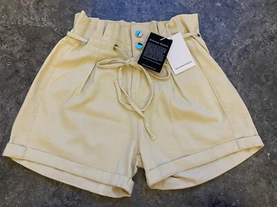 Silvian Heach NEU Damen Kurze Hose  Shorts Bouchan Gr 40 Farbe Naturweiß - Bild 1 von 4