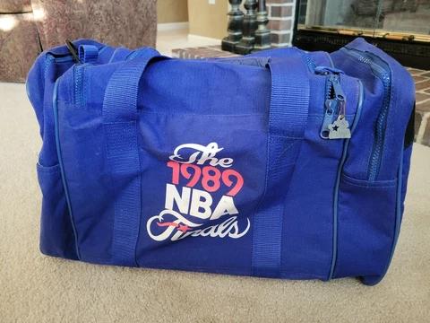 RARE VINTAGE OFFICIAL STARTER 1989 NBA FINALS EQUIPMENT BAG PISTONS BAD BOYS Cover