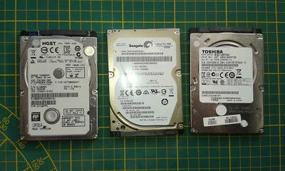 Lot de 3 disques durs 2.5 Sata de 500Go SLIM (fin)- état BON ( disque dur ) - Photo 1/4
