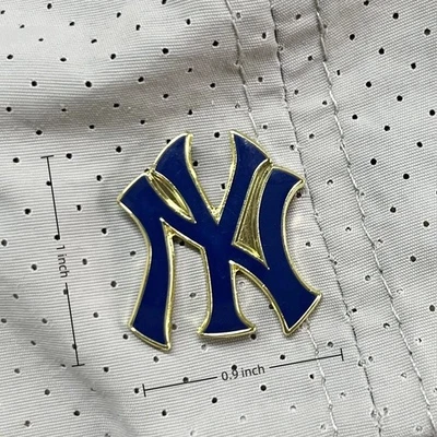 MLB New York Yankees High Quality Enamel Pin US Seller Free Shipping 2 Color Pic - Image 1 of 3