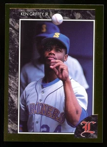 KEN GRIFFEY JR. SEATTLE MARINERS BASEBALL CARD 1992 LEGENDS SPORTS #35 Gold Foil - Picture 1 of 2