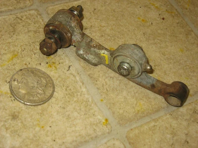 63 HONDA C105 TRAIL 55 LF BRAZO PIVOTANTE Foto 1 de 4