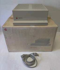 Vintage Apple IIGS Computer with Original Box A2S6000 *AS IS-PLEASE READ* - Bild 1 von 10