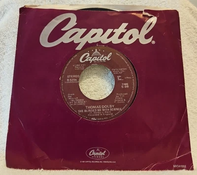 Thomas Dolby – She Blinded Me With Science  1982 Capitol Records B-5204 7" 45 NM Foto 1 de 4