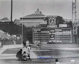 Bill Mazeroski Signed Pirates 16x20 Photo (JSA) - Picture 1 of 3