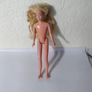 Muñeca Barbie Skipper 1967 vintage patas flexibles torcidas y giradas rubia 9" - Imagen 1 de 6