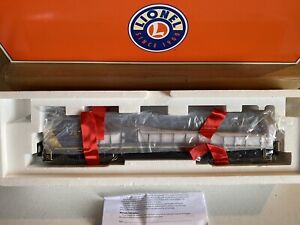 Lionel O 2-11558 CSX SD70MAC Diesel Locomotive  Full Rail Sounds Cruise Control