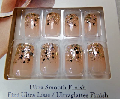 Uñas Kiss Gel Fantasy Medianas Desnudas con Acentos de Brillo Dorado PEGAMENTO Cuadrado Foto 1 de 4