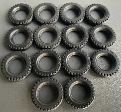 Corgi Mack, Scammell 20mm Reproduktion schwarz Profil Reifen Komplettsatz 14