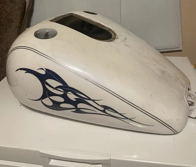 Tanque de gasolina Harley Davidson Wide Glide Softail tanque de gasolina dañado Foto 1 de 4