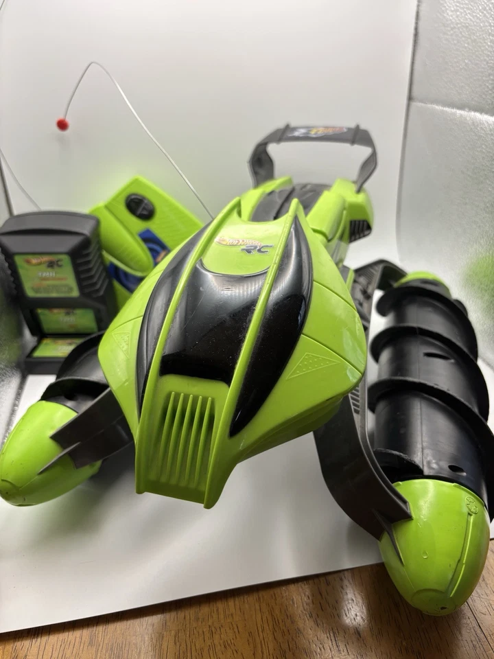 Hot Wheels RC Terrain Twister In Lime Green W/Remote/Battery/Charger Untested! - Image 1 of 2