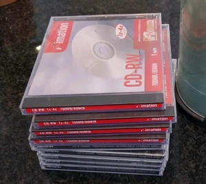 NEW 9x CD R discs 700MB, 80mins x52 write speed jewel cases - Picture 1 of 1