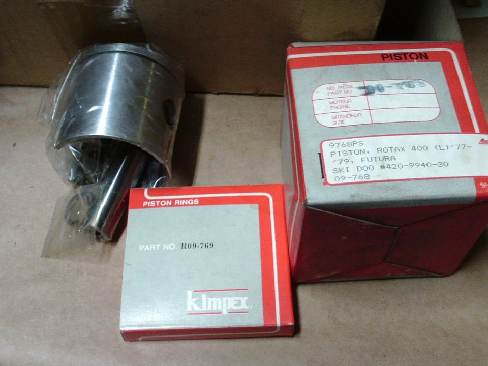 VINTAGE SNOWMOBILE NOS KIMPEX 09-768 PISTON +RINGS 400 77-79 FUTURA SKIDOO ROTAX - Image 1 of 1