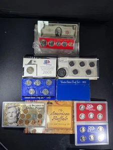 ESTATE SALE Vintage Coins LOT! - Silver and Other Mix Lot - Grab Bag! BID NOW! - Picture 1 of 15