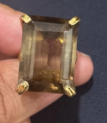 Vendome Signed Ring Quartz Stone Gold Tone Size 4 As Is  Read - Image 1 of 4