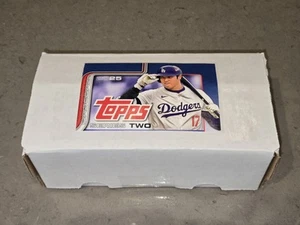 2025 Topps Series 2 - COMPLETE BASE SET #351-700 & Stars Of MLB Set #31-60 - Picture 1 of 3