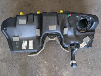 Tanque de combustível 2018 Jaguar XE S HX73-9K007-AB 2019 - Imagem 1 de 4