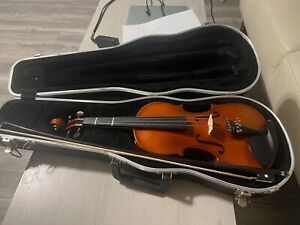 Scherl And Roth 3/4 Size Violin Model R270e3 