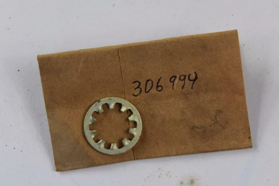 OMC 306994 Stern Drive Timing Pulley Lockwasher {B92} - Image 1 of 1