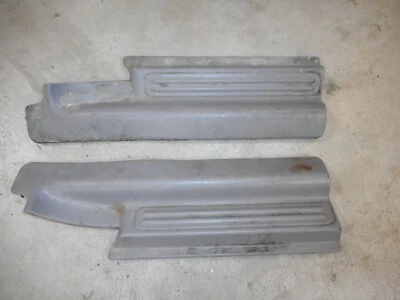 1999 LINCOLN NAVIGATOR 4WD REAR DOOR SCUFF PANELS 2 PCS LEFT & RIGHT Foto 1 de 4