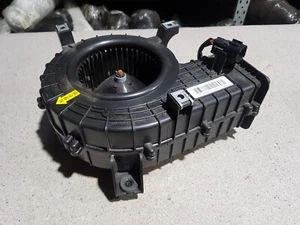 Ventola raffreddamento batteria elettrica alta tensione Kia Soul mk2 EV 2015 motore soffiatore - Foto 1 di 7