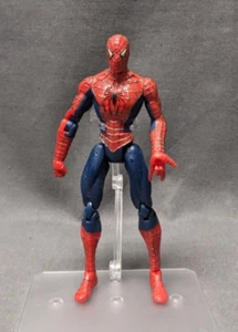 Figura de acción Marvel Spider-Man Classics Spider-Man 5" 2003 Toy-Biz Legend - Imagen 1 de 4