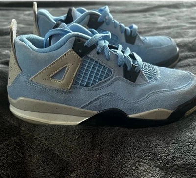 Jordan 4’s Baby Blue Kids Size 2.5 - Image 1 of 4