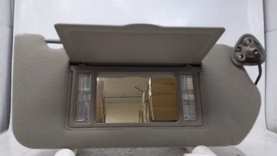 Chevrolet Impala 2000-2005 pasajero derecho parasol parasol gris BHL87 Foto 1 de 4