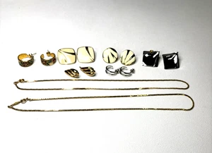 Bisutería Napier 2 cadenas y 6 pares de pendientes para orejas perforadas - Imagen 1 de 9