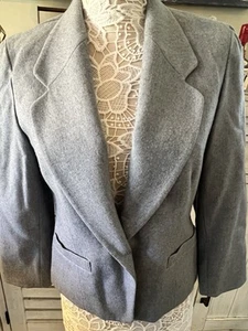 Vintage Pendleton Women's 100% Virgin Wool Blazer Gray Size 8 Petite Made In USA - Picture 1 of 8