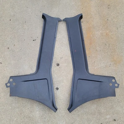 沃尔沃 245 原装二手蓝色 C 支柱装饰套装一对货车 240 罕见 NLA 塑料 — 第 1/4 张图片