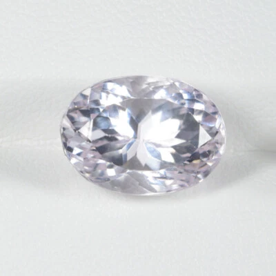 8.19 ct TOP LUSTROUS COLORLESS PINK SADE SPARKLING NATURAL KUNZITE See Vdo F - Image 1 of 2