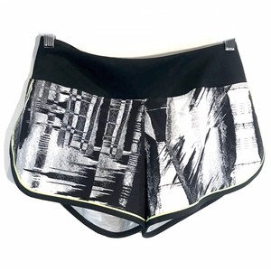 ropa de running asics