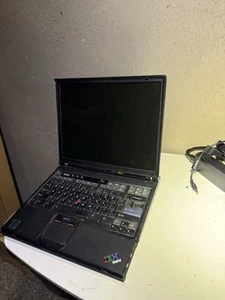 IBM ThinkPad T40 - Good Condition - Type 2672-- Untested - Picture 1 of 24