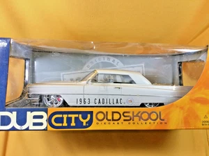 Jada Dub City Oldskool 1963 Cadillac Lowrider White Diecast 1:18 New In Box - Picture 1 of 1