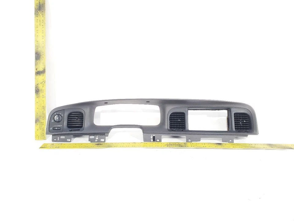 Mercury Marauder 2003 OEM tablero bisel  Foto 1 de 4