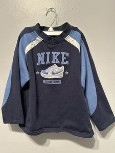 Vintage Nike Boys Blue Embroidered Shoe Sweatshirt Future Legend Size 6 READ - Picture 1 of 12