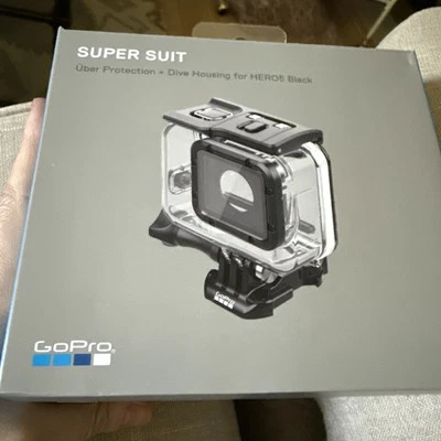 NEW GoPro Super Suit Dive Housing for HERO5 AADIV-001 - Image 1 of 4