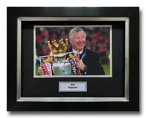 Sir Alex Ferguson Hand Signed Framed Photo Display Manchester United Autograph 2 - Picture 1 of 1