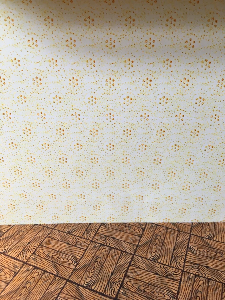 Обои для кукольного домика Triang/ Lines репродукция - цепочка Daisy - Изображение 1 из 1