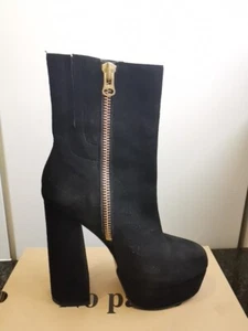 Stivale donna windsor smith - scamosciato nero con zip oro - tacco alto - Foto 1 di 16