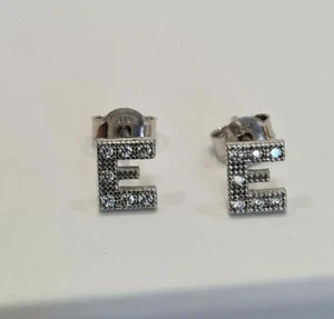 925 Silber Ohrringe Buchstabe E mit weißen Zirkonia SUPER PREIS  - Bild 1 von 3